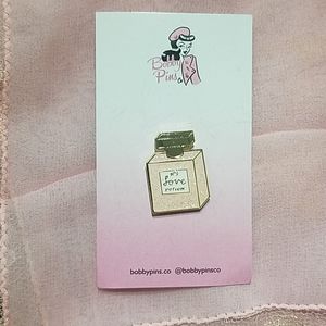Retro Love Potion no.9 enamel pin